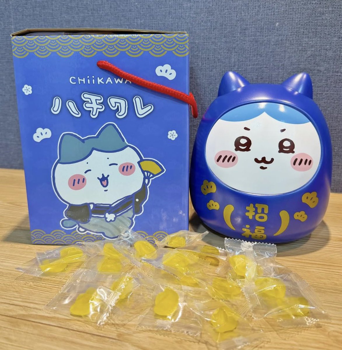 台湾 コンビニ 限定 ちいかわ だるま 貯金箱 (あめ付き) #ちいかわ #ちい活