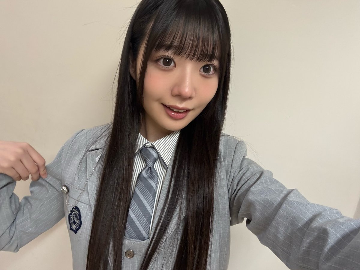 坂井新奈 直筆 日向坂46 生写真