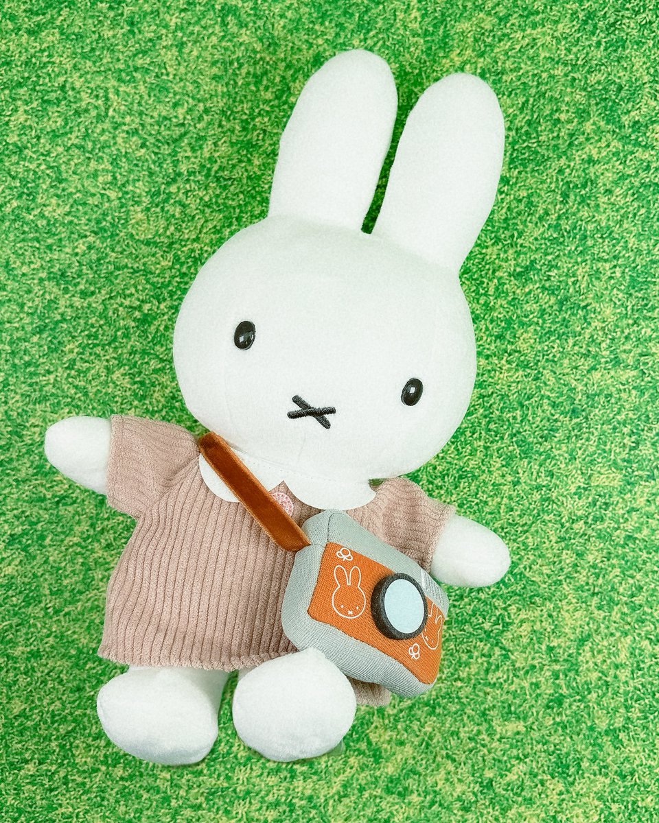 ○2025年10月4日(土)発売！ miffy style限定 カメラミッフィー