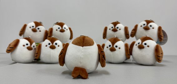 イクスカすずめボールチェーンマスコット合唱団です♪ 今月18日は