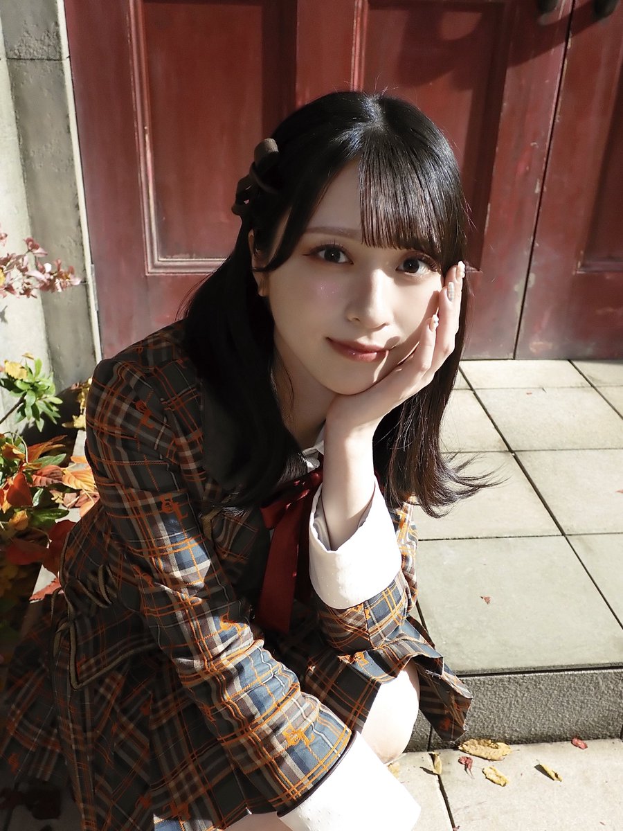 LOVE 19枚目シングル 「ラブソングに襲われる」🐺 本日発売です✨ 今回