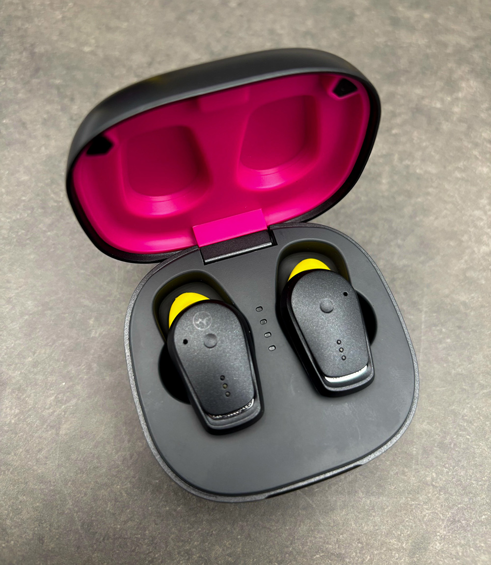 📣録り下ろしボイス収録 ╰━ V━━━━━━━━━━━╯ ワイヤレス