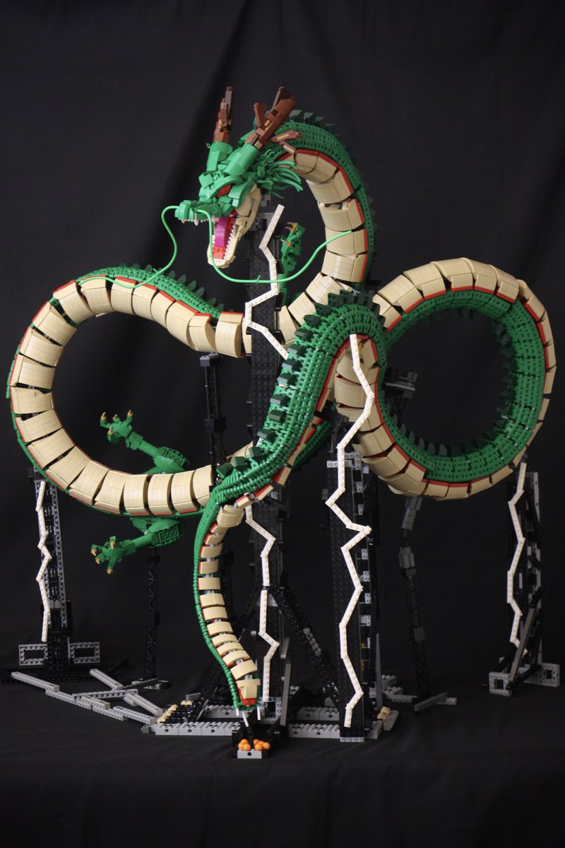 レゴでドラゴンボールの神龍をつくりました。 4年前から構想していた