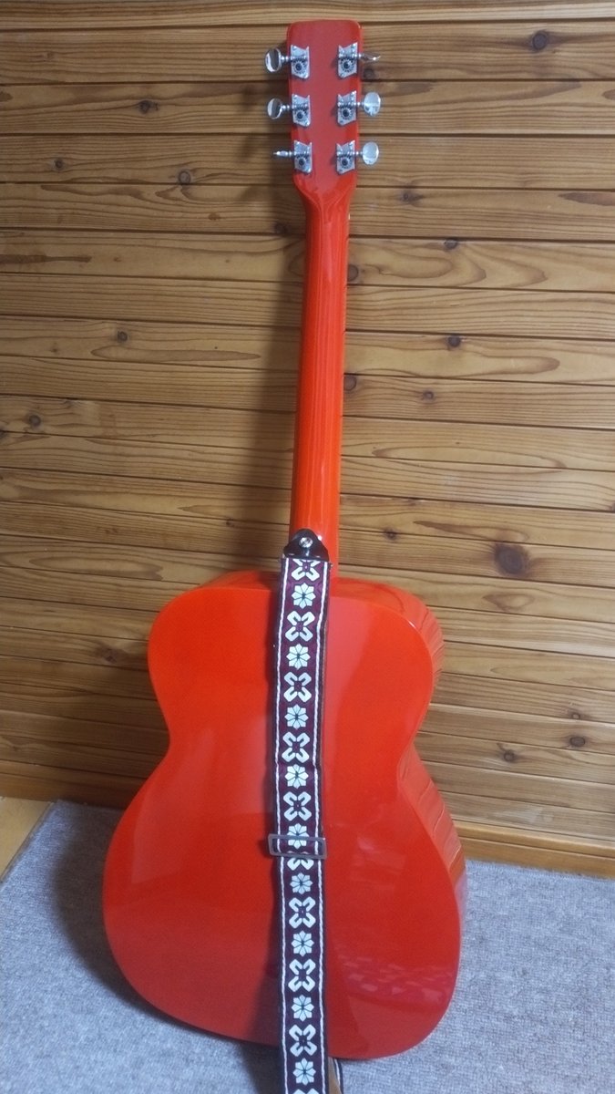 人造人間キカイダー #ジローのギター 完成しました。 劇中で使われた