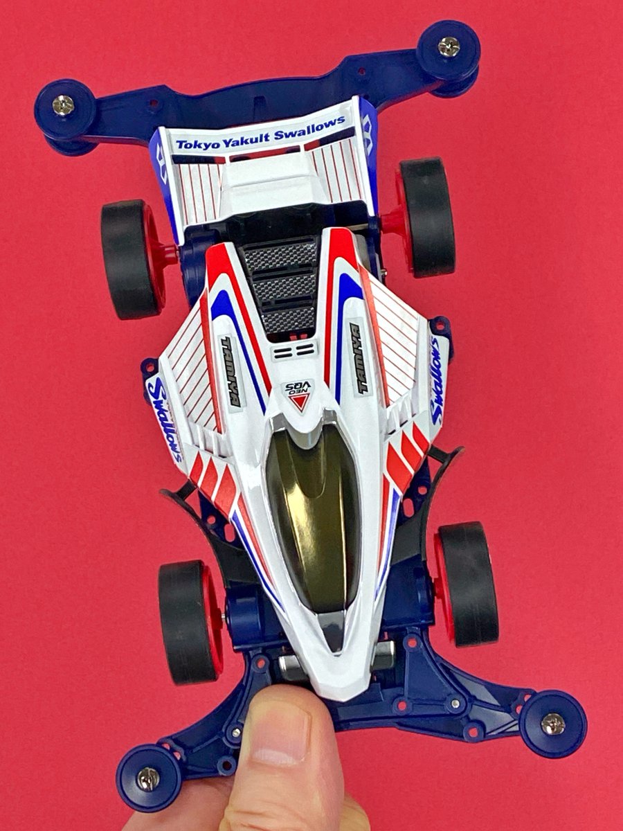 真上から見るミニ四駆 ただいま好評発売中の『ミニ四駆ネオVQS 東京