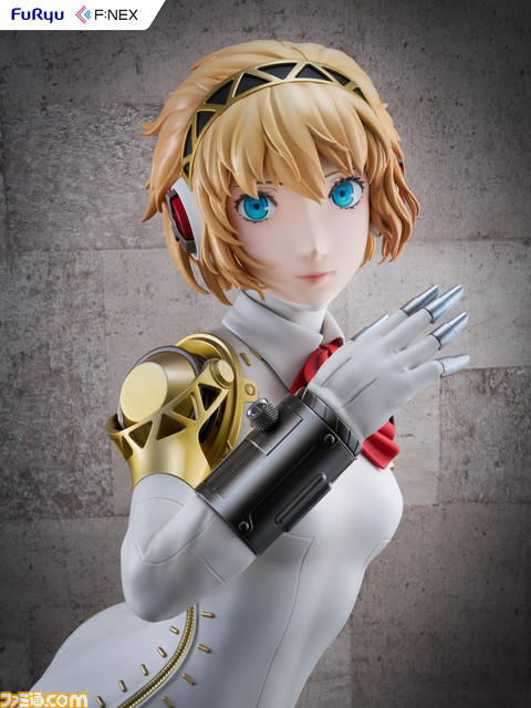 ペルソナ3』アイギスの胸像フィギュアが予約開始。全高約90cmの実物大