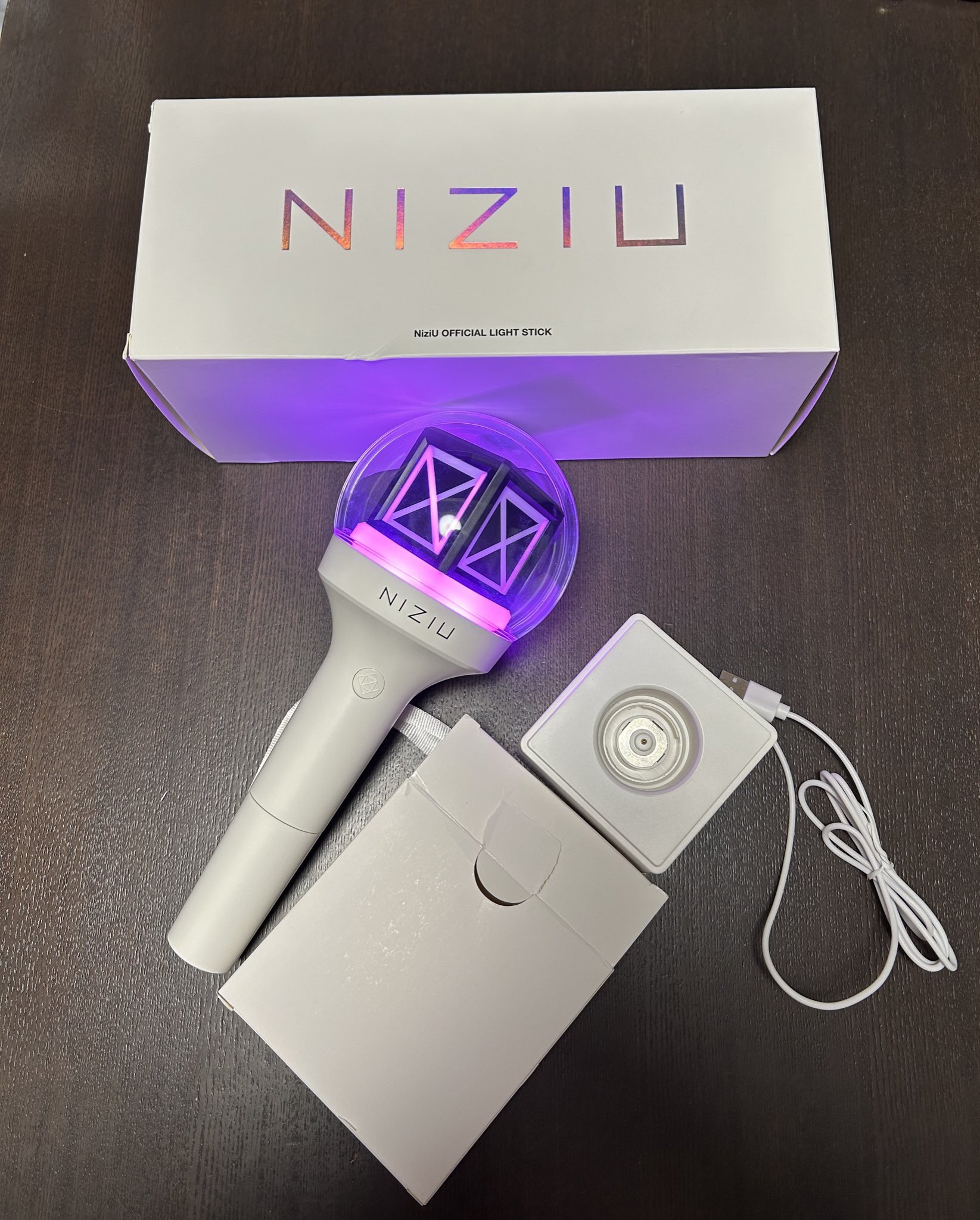 Niziu ペンライトセット アヤカ 2026年最新】NIziu ペンライト アヤカ