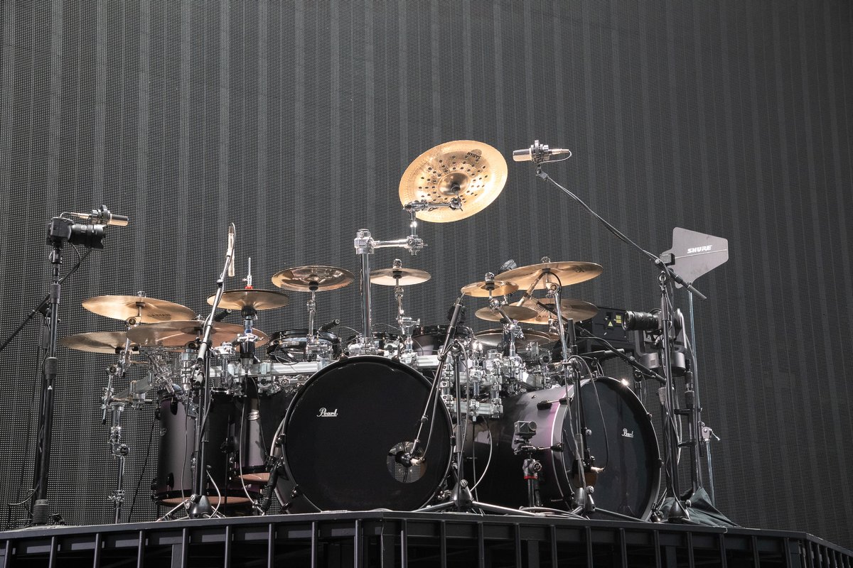 L'Arc〜en〜Ciel LIVE 2025 hyde BIRTHDAY CELEBRATION -hyde誕生祭