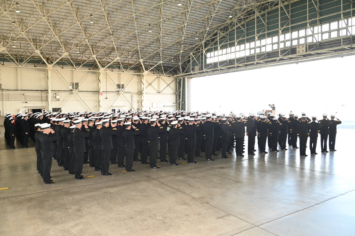 齋藤海上幕僚長が館山航空基地を視察し、隊員に対し訓示を実施しました