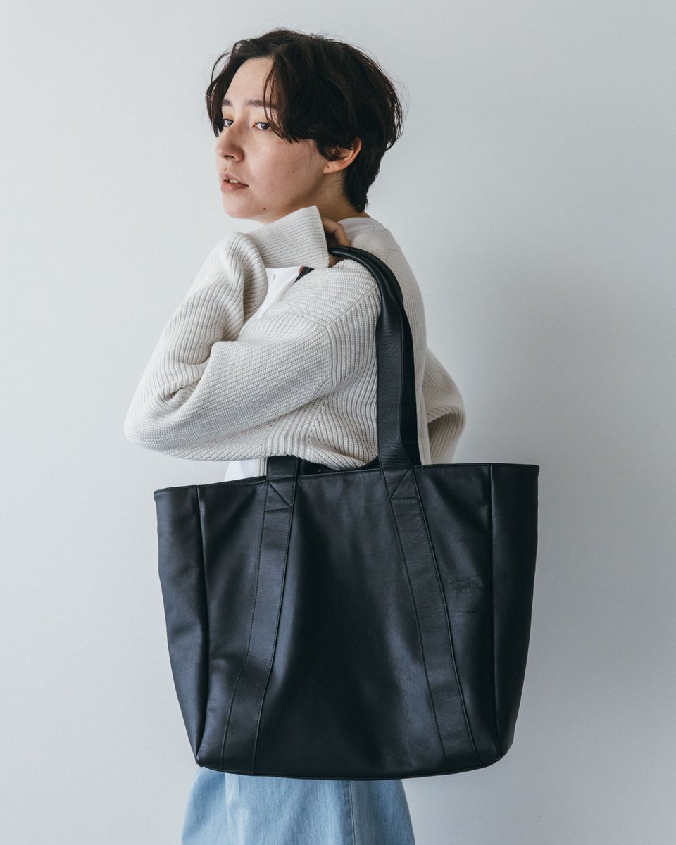 重くない」レザーバッグがあったなら NORMALLYから、初めて「レザーの