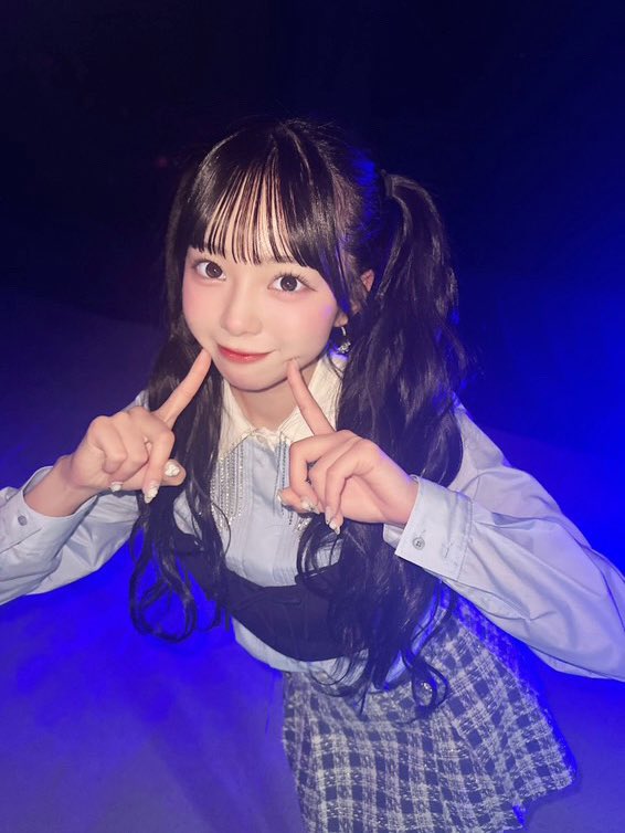 GlB5DQQbUAAd_8y.jpg?format=jpg