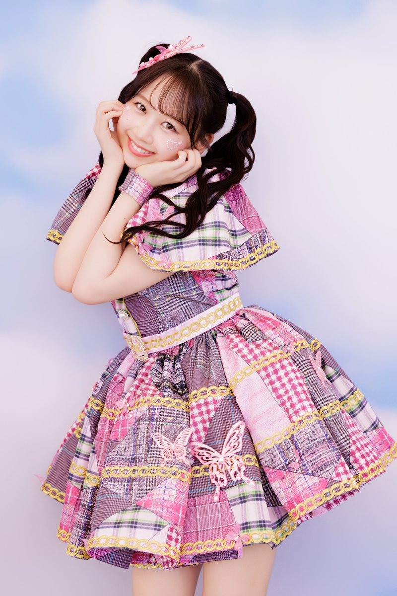 新衣装 解禁👗✨】 サマー蝶々衣装爆誕🦋・:*+. 🩷松本かれん
