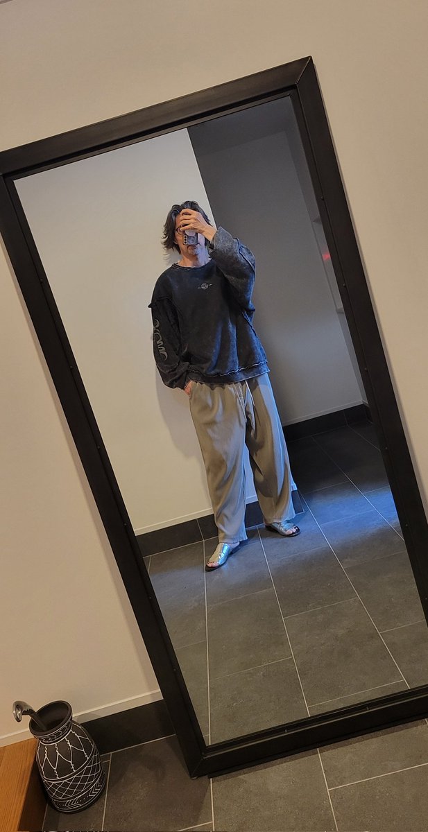 ポチった45時間後に着てる件🔥😇 XG XGALX Chemical Wash Docking