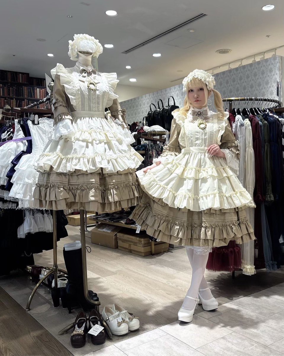 💐Pina Sweetcollection💐 おすすめアイテム ティアードフリルエプロン