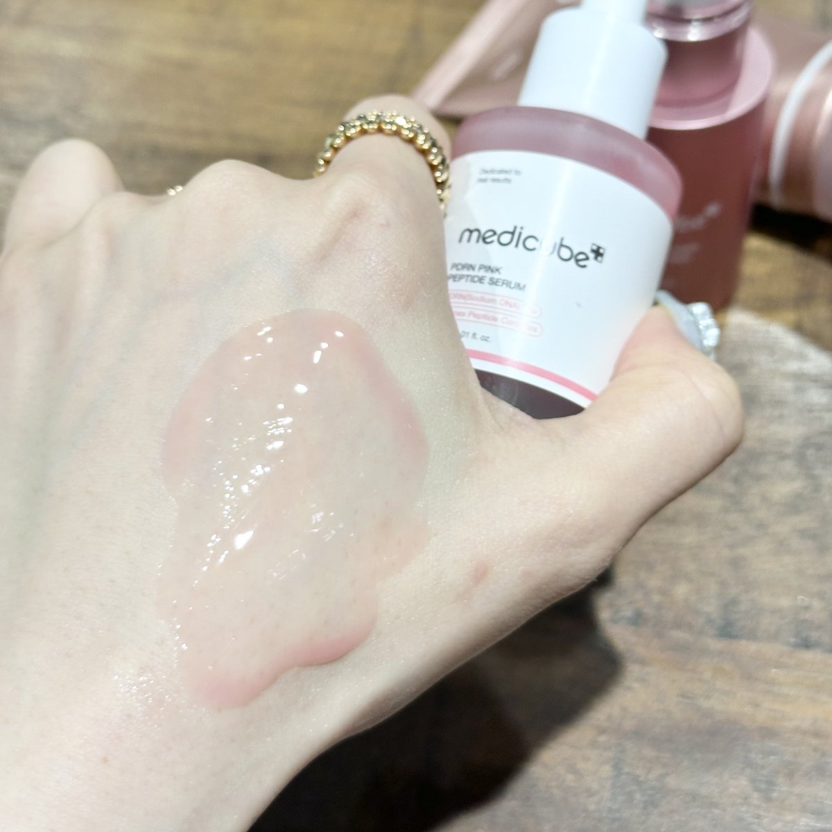 今話題のメディキューブ、PDRN美容液にエクソソームショット、美顔器も