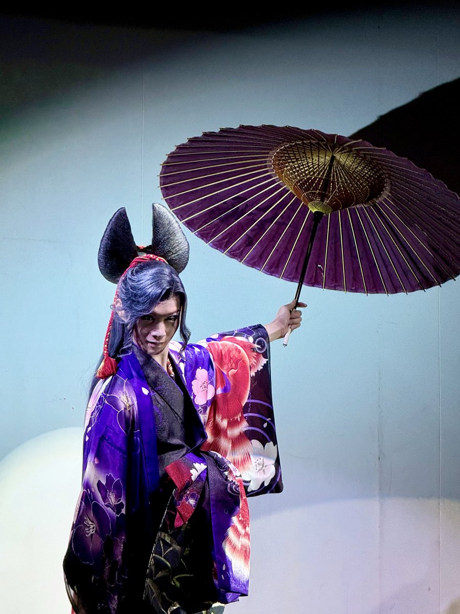 RT @mici1112: 橘小竜丸劇団 鈴組 芝居 『浮世人情比べ』 舞踊ラスト