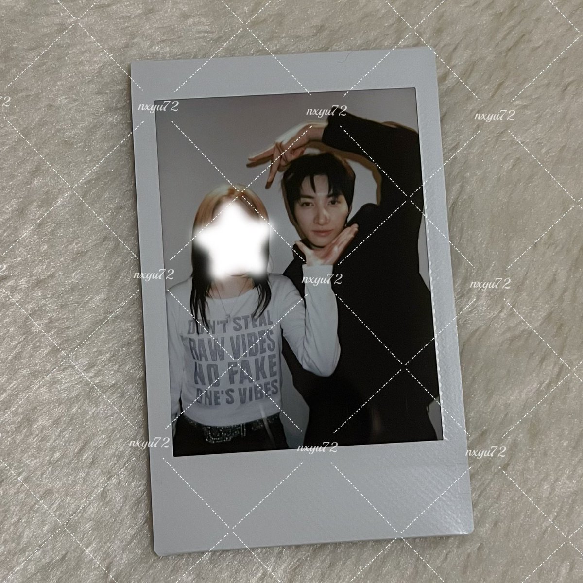 NEXZ ネクスジ YU ユウ 直筆サイン入りチェキ Amazon.co.jp: NEXZ 会員特典 ネクスジ ユウ 直筆サイン入り トレカ