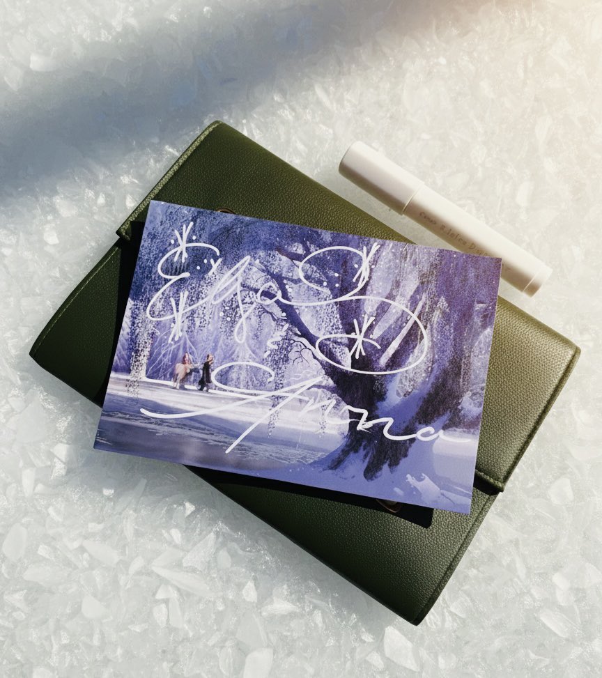 otsk_wdw ポストカード持っていってサイン書いてもらったよ✍️