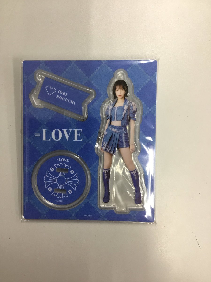 LOVE 野口衣織ちゃん Be selfish アクリルスタンド入荷です(ﾟ∀ﾟ)