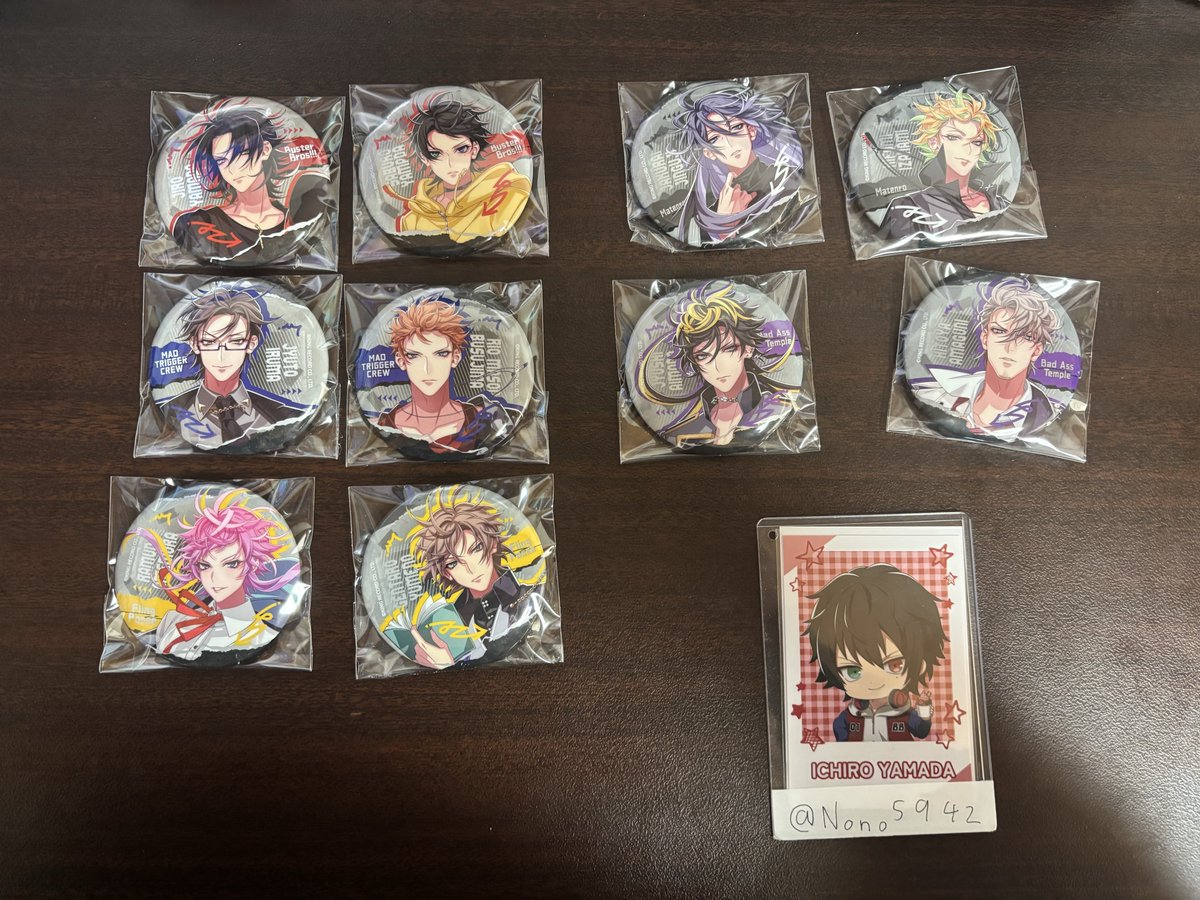 交換】 ヒプマイ ヒプノシスマイク 中国 缶バッジ チェキ風カード 譲