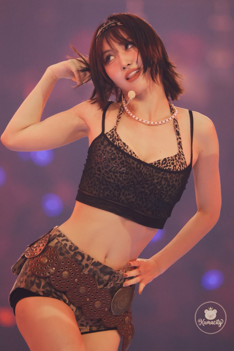 I'm not feeling well 😵‍💫 #TWICE #MOMO