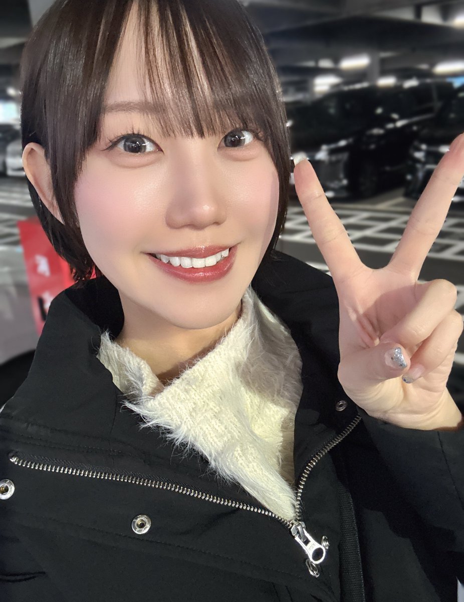 一緒に歌える人とカラオケに行ったり 歌ってみた動画とか撮ってみたく