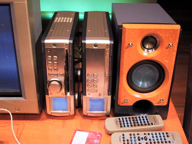 ソーテック、「AFiNA AV」用のオーディオコンポセットを単体発売