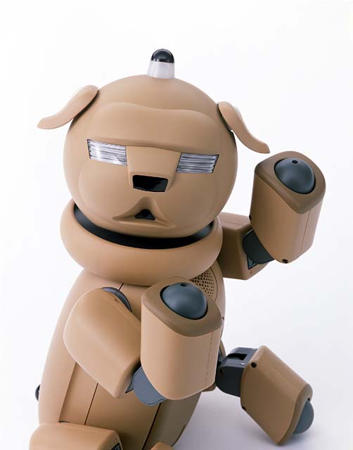 ソニー、パグ犬をモチーフにした69,000円の新AIBO
