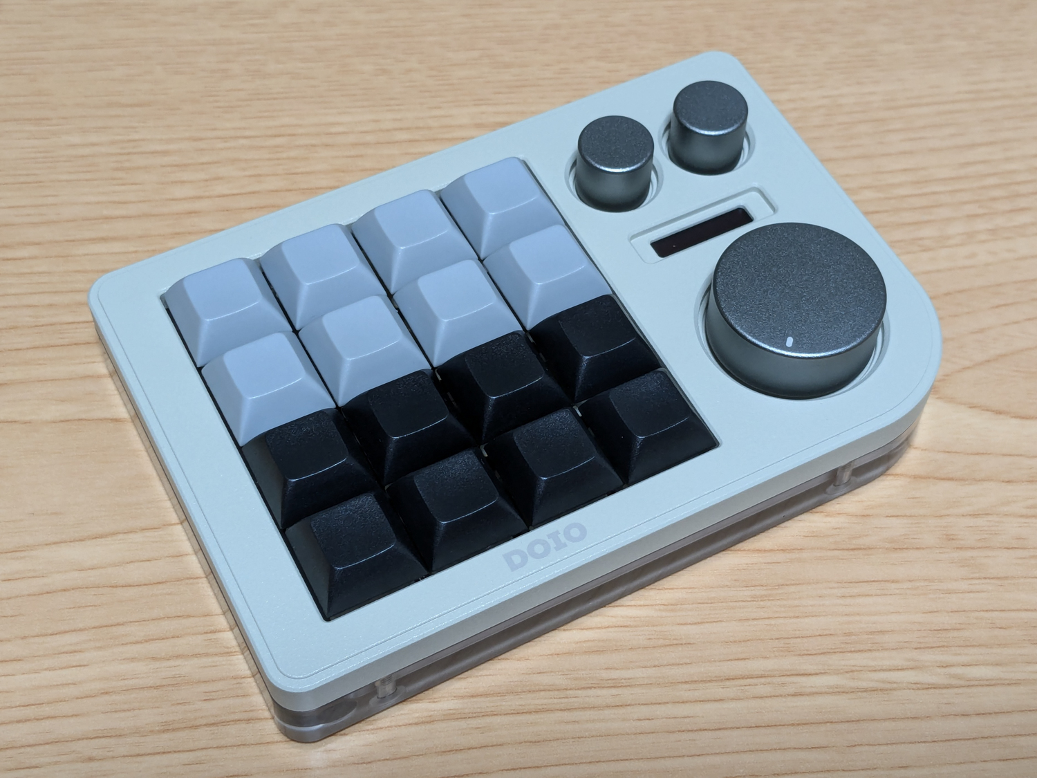 やじうまミニレビュー】TourBoxより便利？1万円の左手デバイスでゲーム