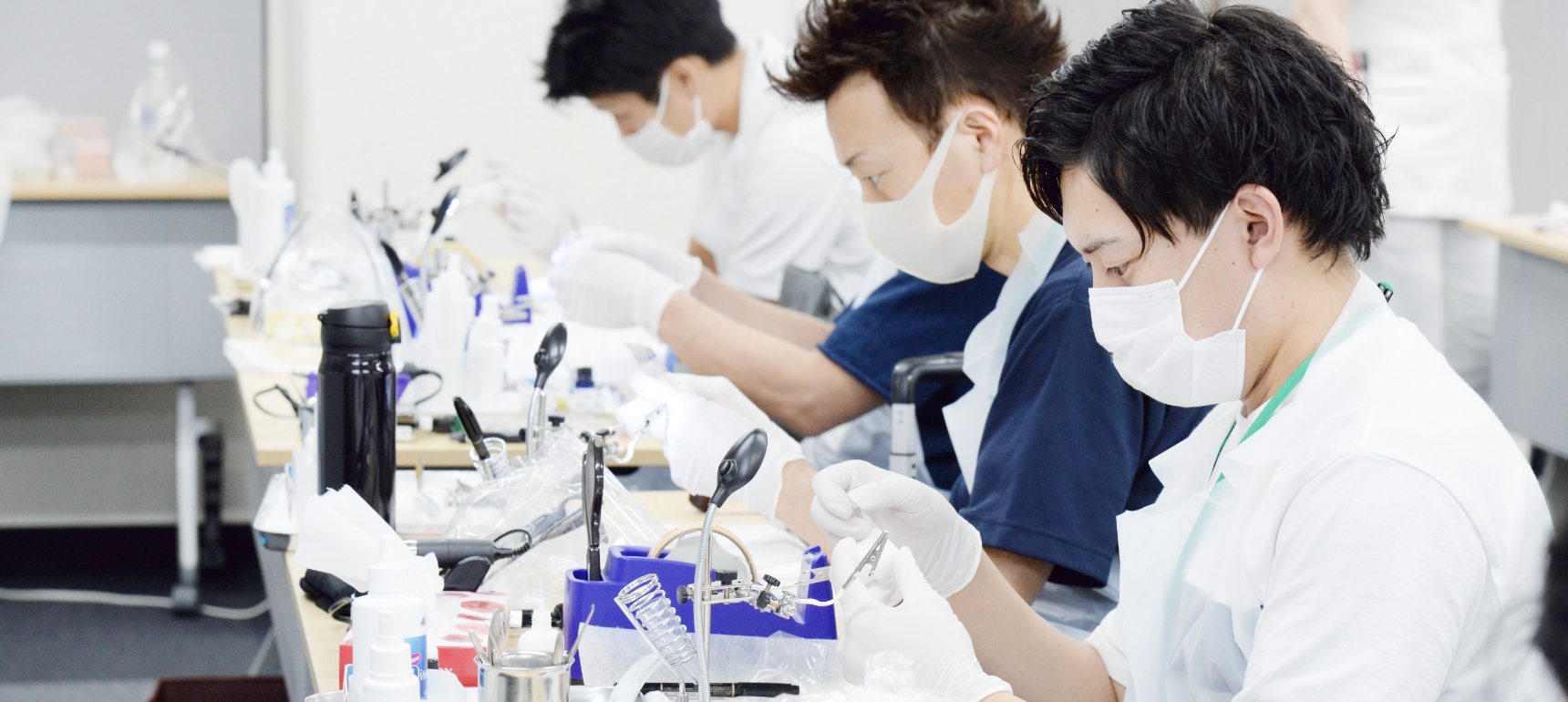 痛くない巻き爪補正の技術セミナーなら【ペディグラス】