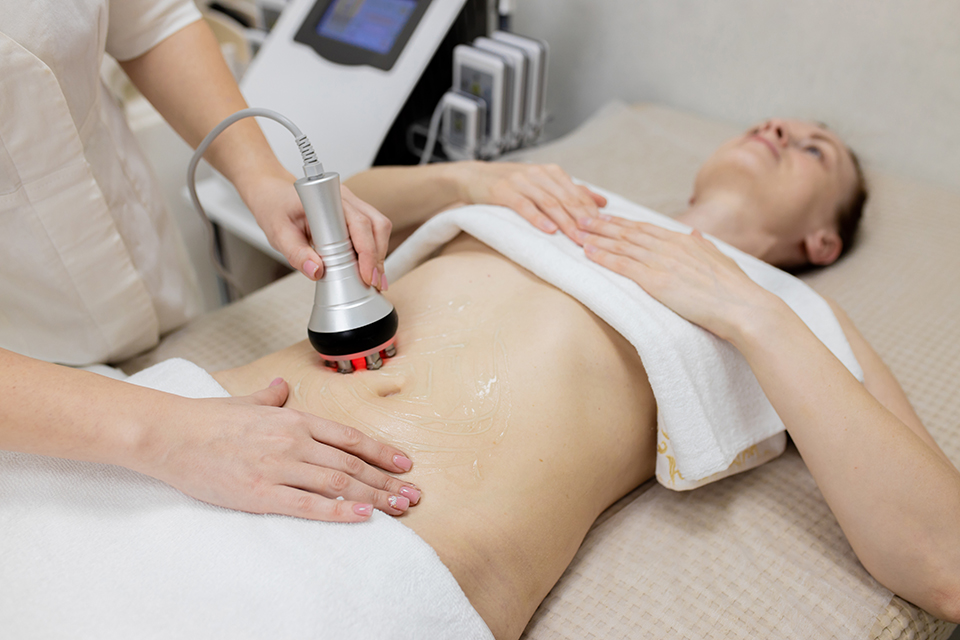脂肪燃焼はエステがおすすめ！仕組みや効果、痩身治療との違いも解説
