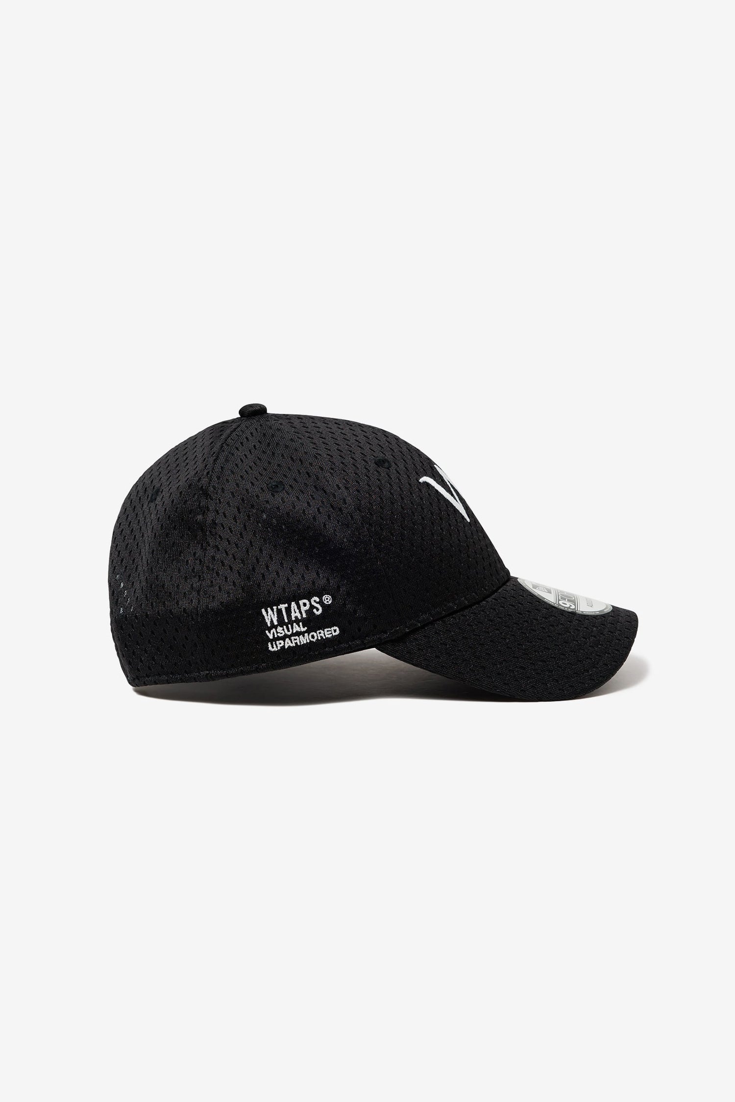 9FORTY CAP POLY. MESH. NEWERA® BLACK – P.A.M. (Perks And Mini)