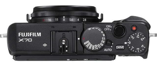 The Fujifilm X70 Boasts the First Touchscreen in an X-Series