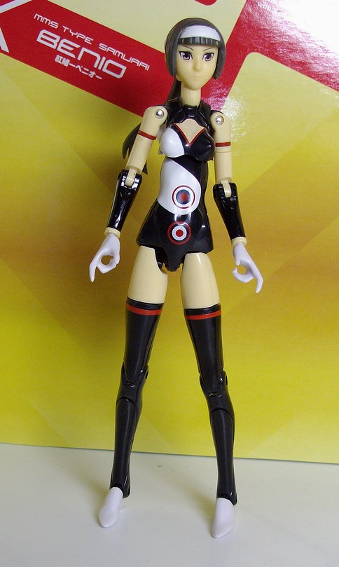 うちの武装神姫、第三弾サイフォスと紅緒とツガル : 動力模型などのブログ