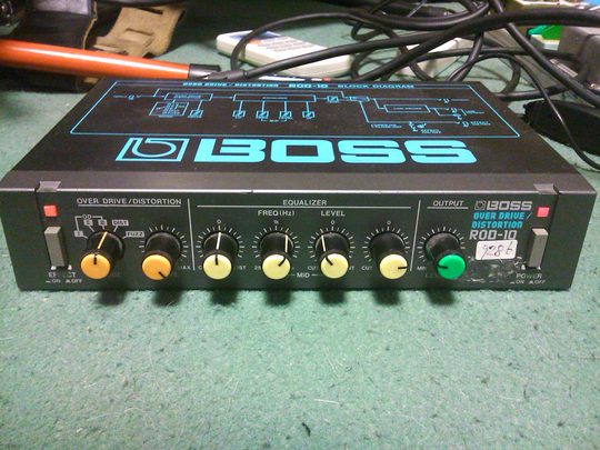 1/26 BOSS ROD-10 : ギタリストクノのひとりごと