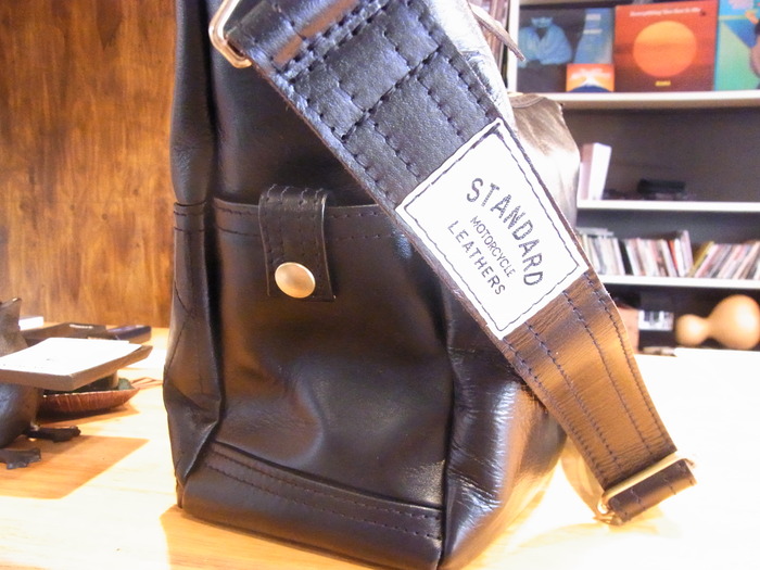 Standard Motorcycle Leather : 