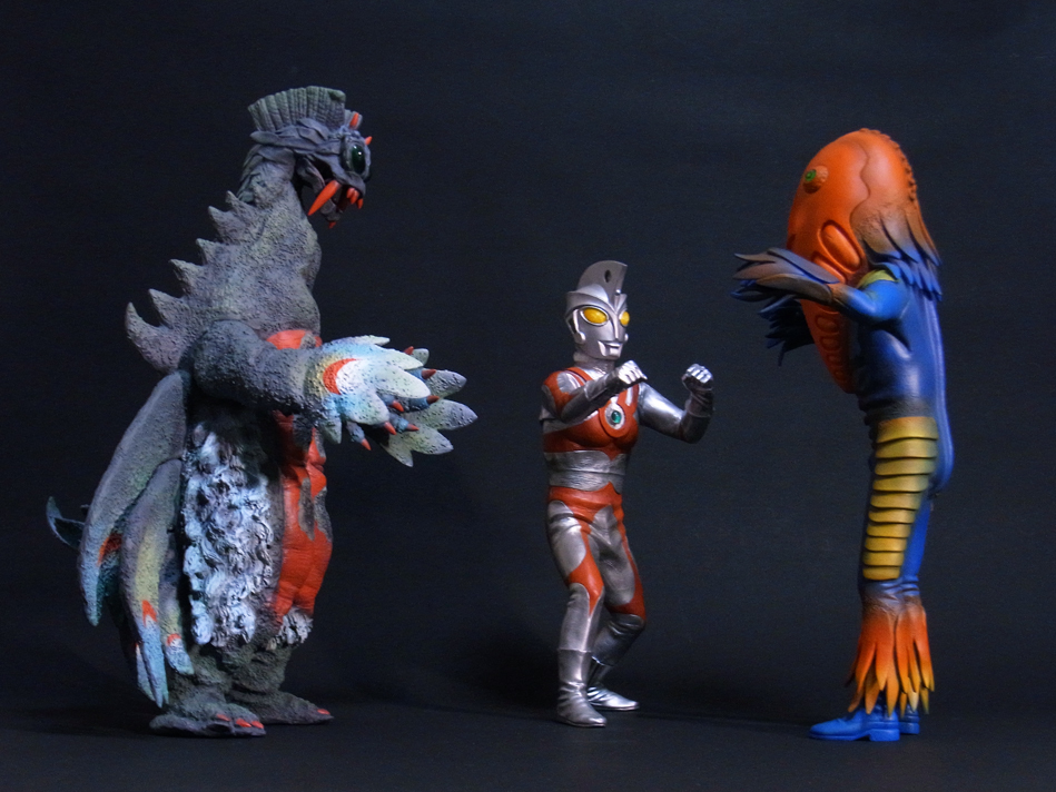 蛾超獣ドラゴリー」エクスプラス 少年リック 大怪獣シリーズ : SPACE Q