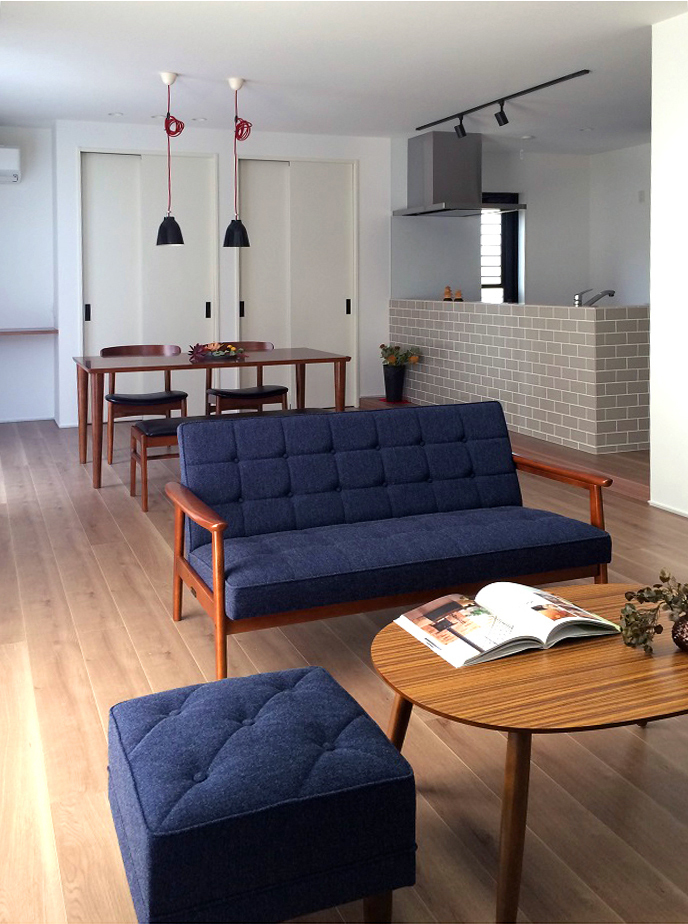 コーディネート実例 〜Kチェアタープブルー、ダイニングセット