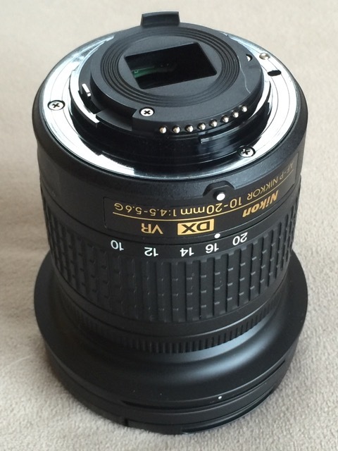AF-P DX NIKKOR 10-20mm f/4.5-5.6G VR : カワセミ王国