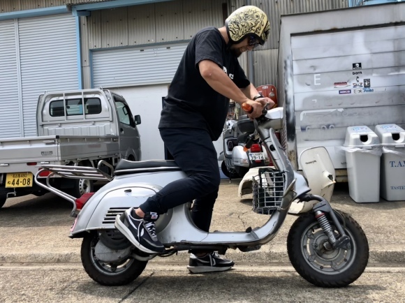 スモールベスパ・フラットキャリア : 『WELLD』 vespa見聞録