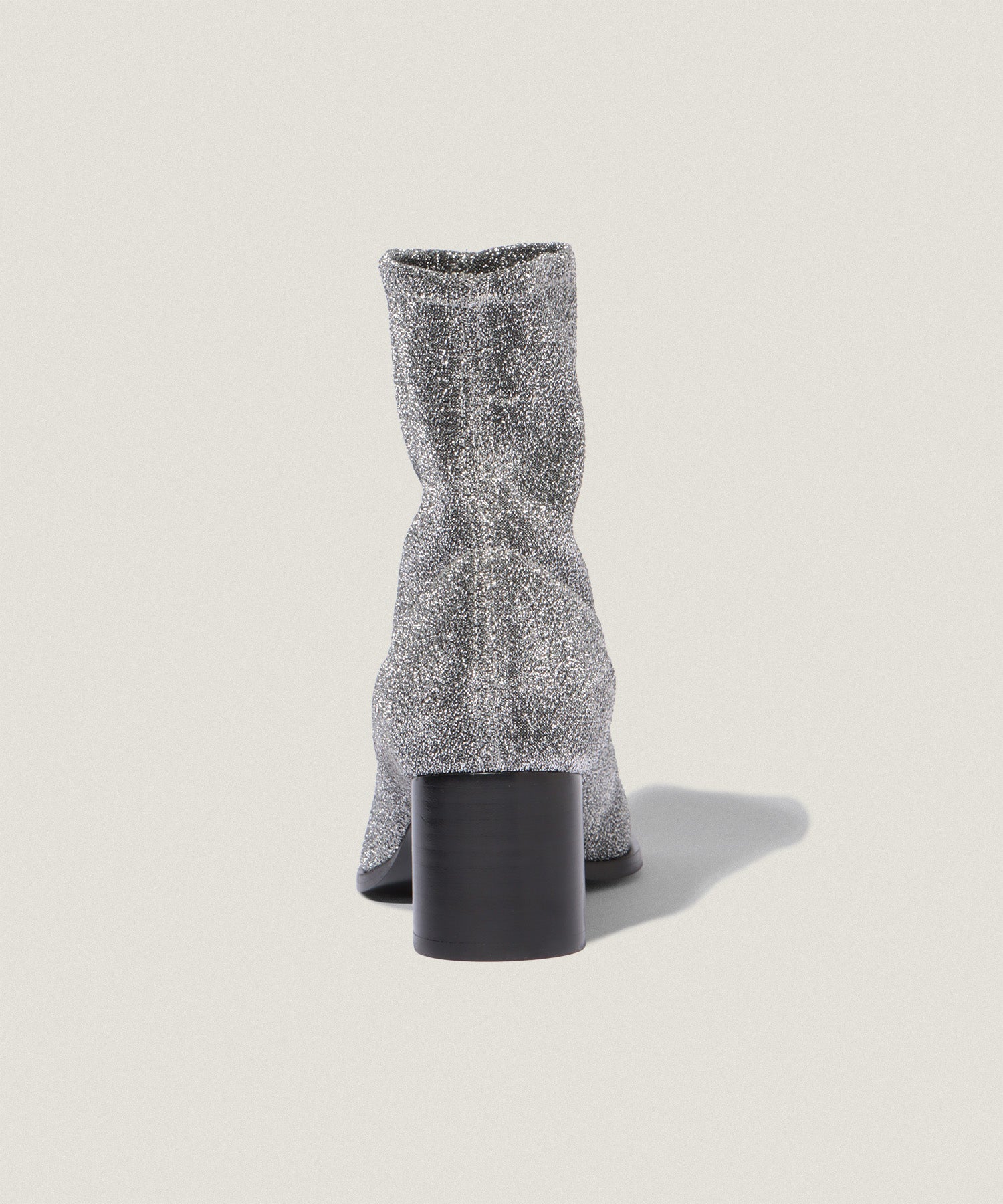 Flattered/フラッタード – 1ページ – PIMENTÉ