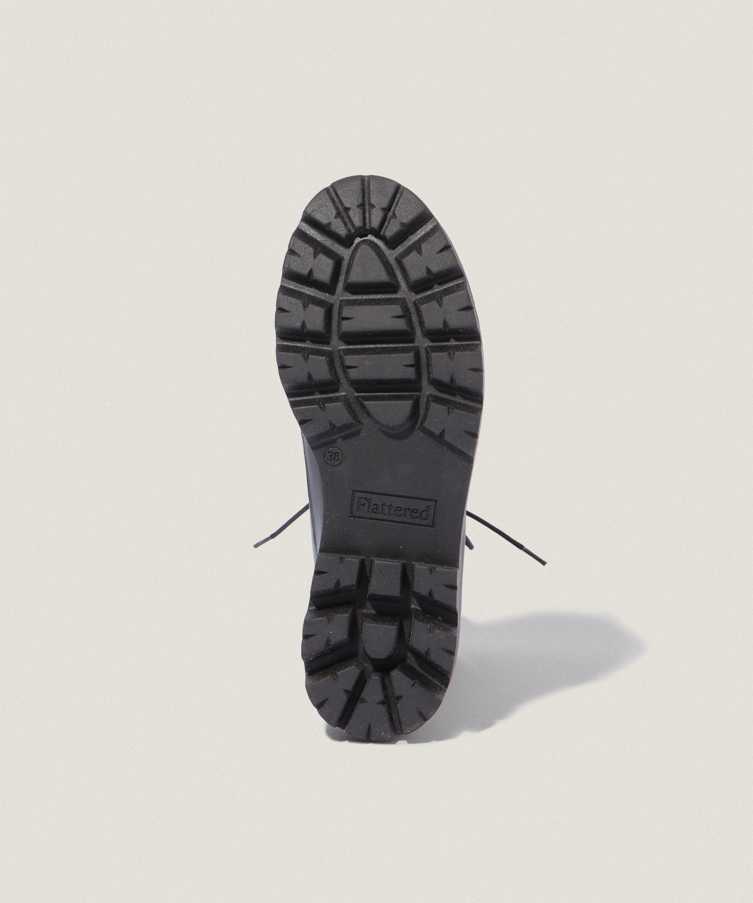 Flattered/フラッタード – 1ページ – PIMENTÉ