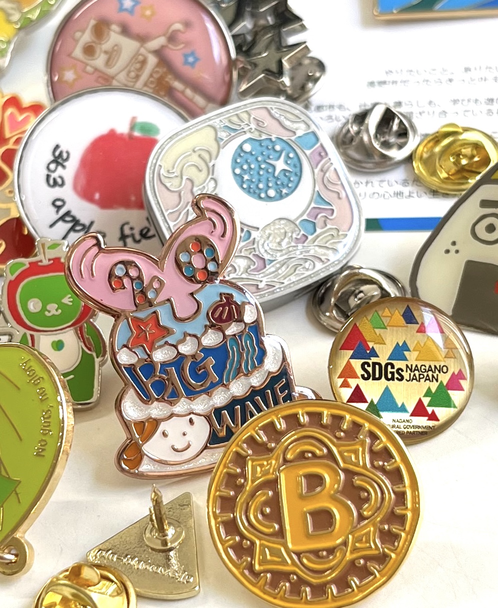ピンバッジ】企画・デザイン・製作 BIGWAVE | ビッグウェーブは