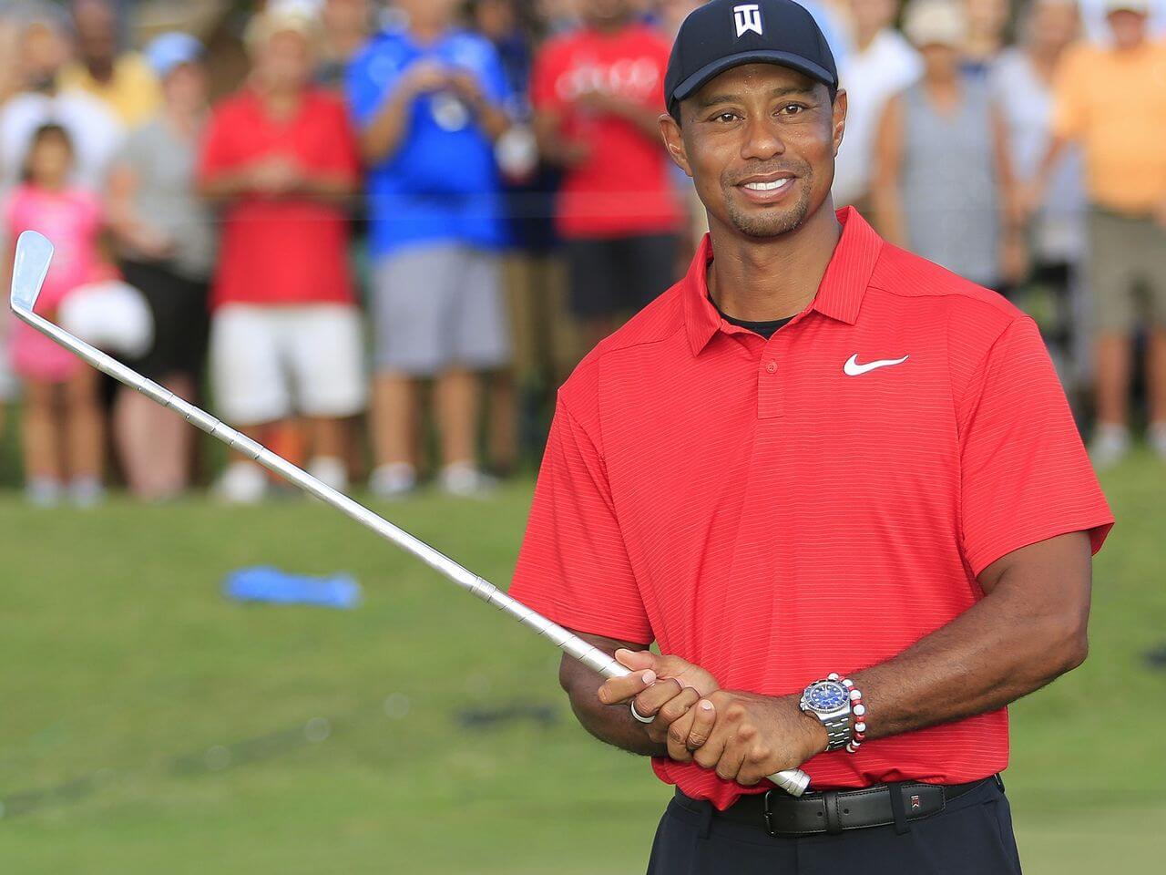 PGA優勝で復活！タイガーウッズ着用の腕時計はロレックスディープシー