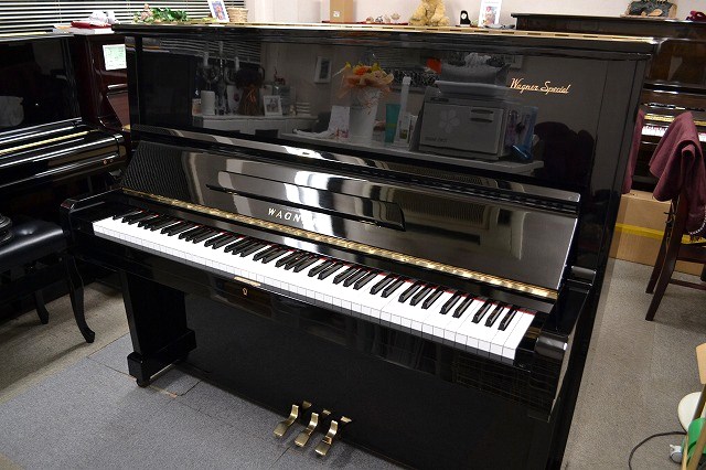 ワグナー（東洋ピアノ製造）中古ピアノ 品番 W2 アップライトピアノ