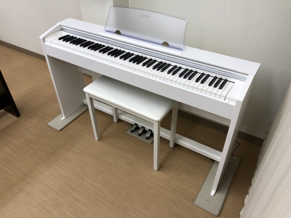 CASIO PX-770WE 2018年製 中古 電子ピアノ 椅子付き ホワイトウッド調