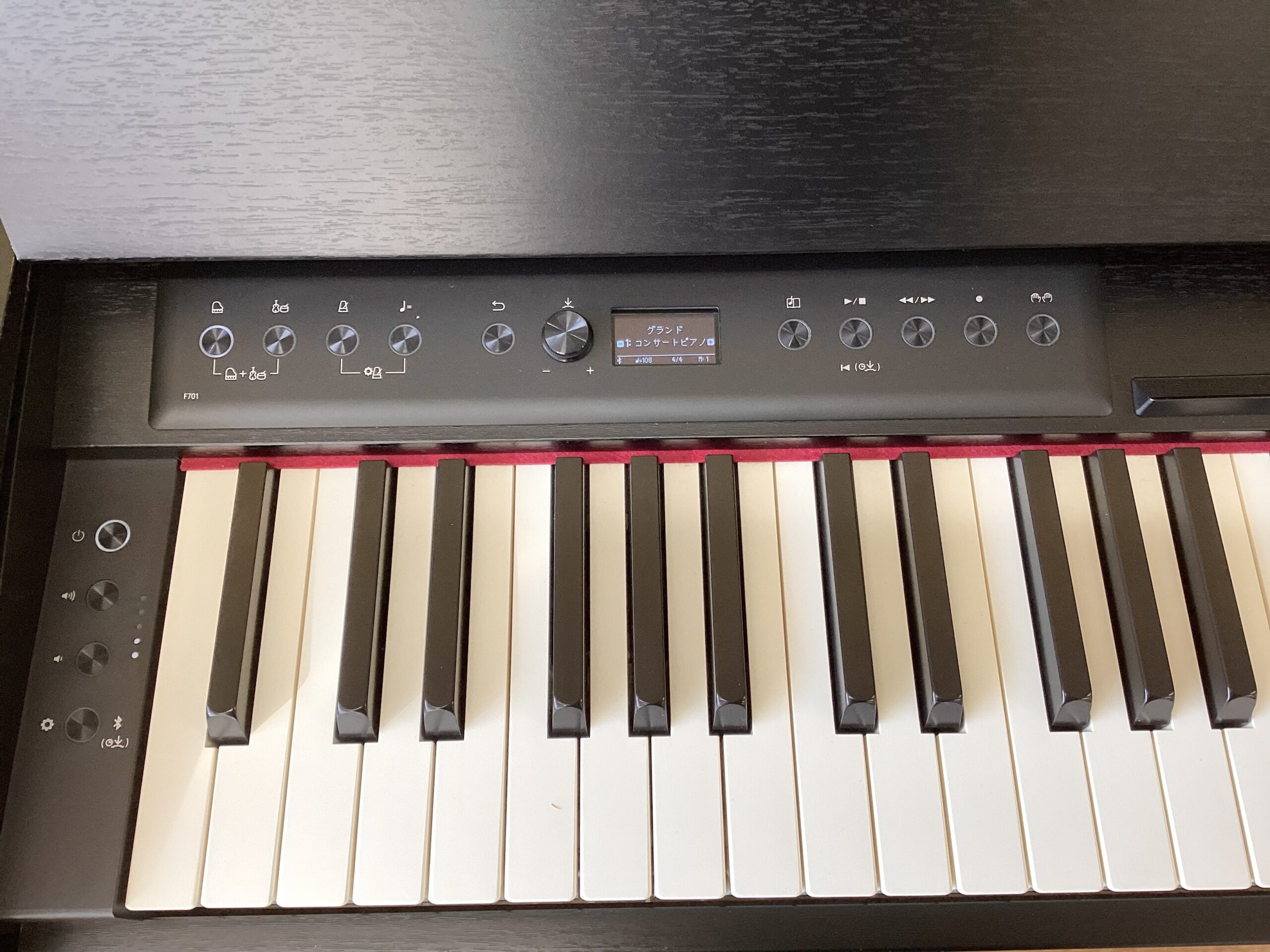 ローランド F701-CB 黒木目調仕上げ 中古 2022年製 Roland Home Piano
