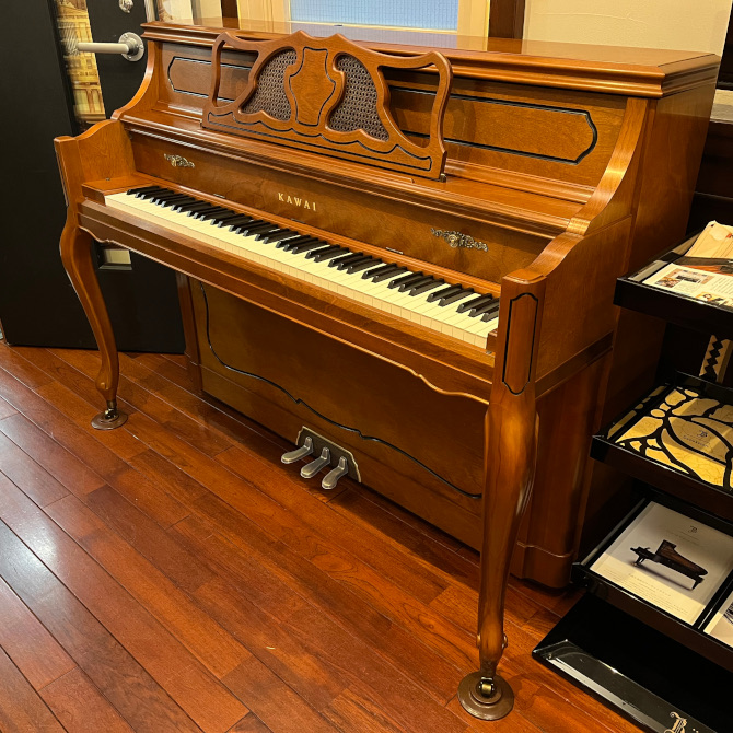 店頭展示新品》C-880F カワイアップライトピアノ | 中古アップライト