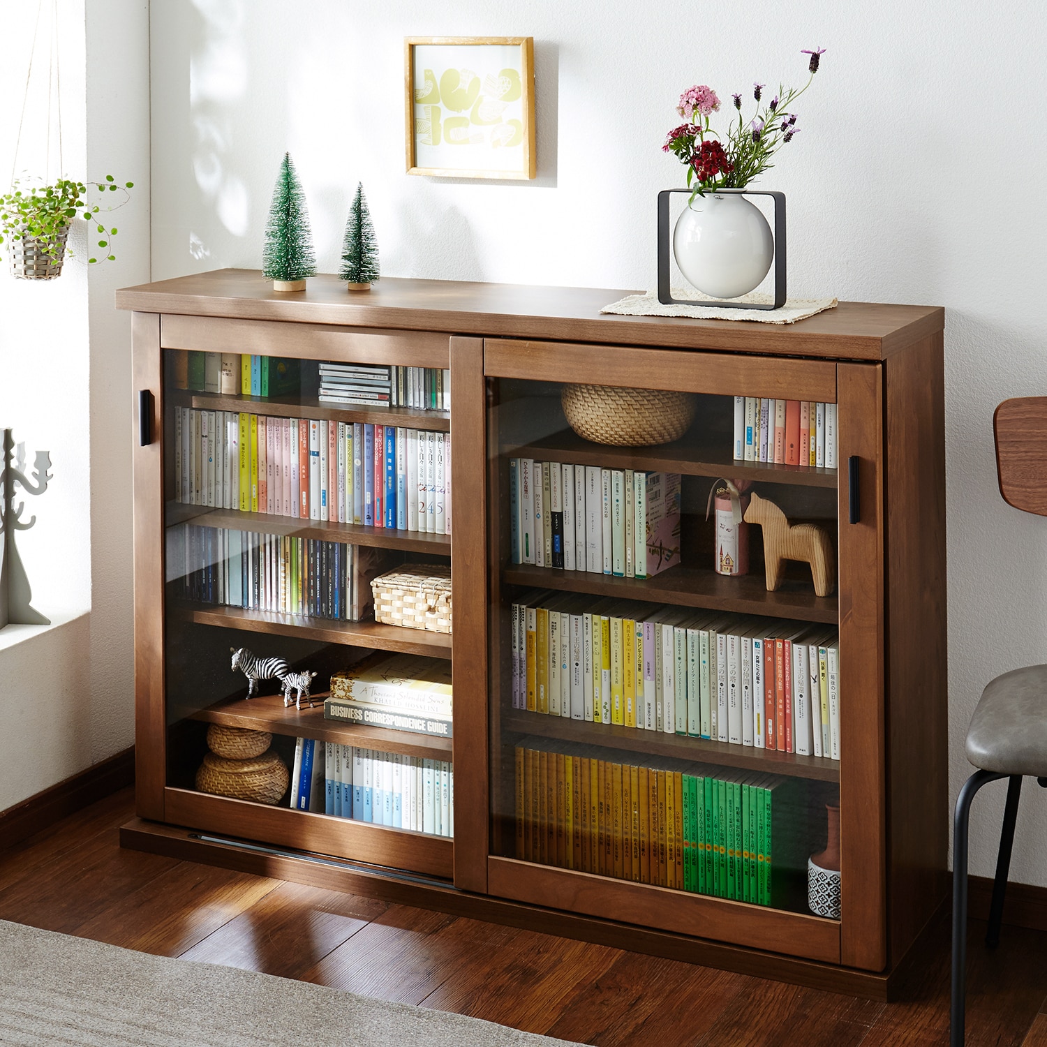 薄型ガラス引き戸本棚（本棚/書棚/ブックシェルフ）｜通販のベルメゾン