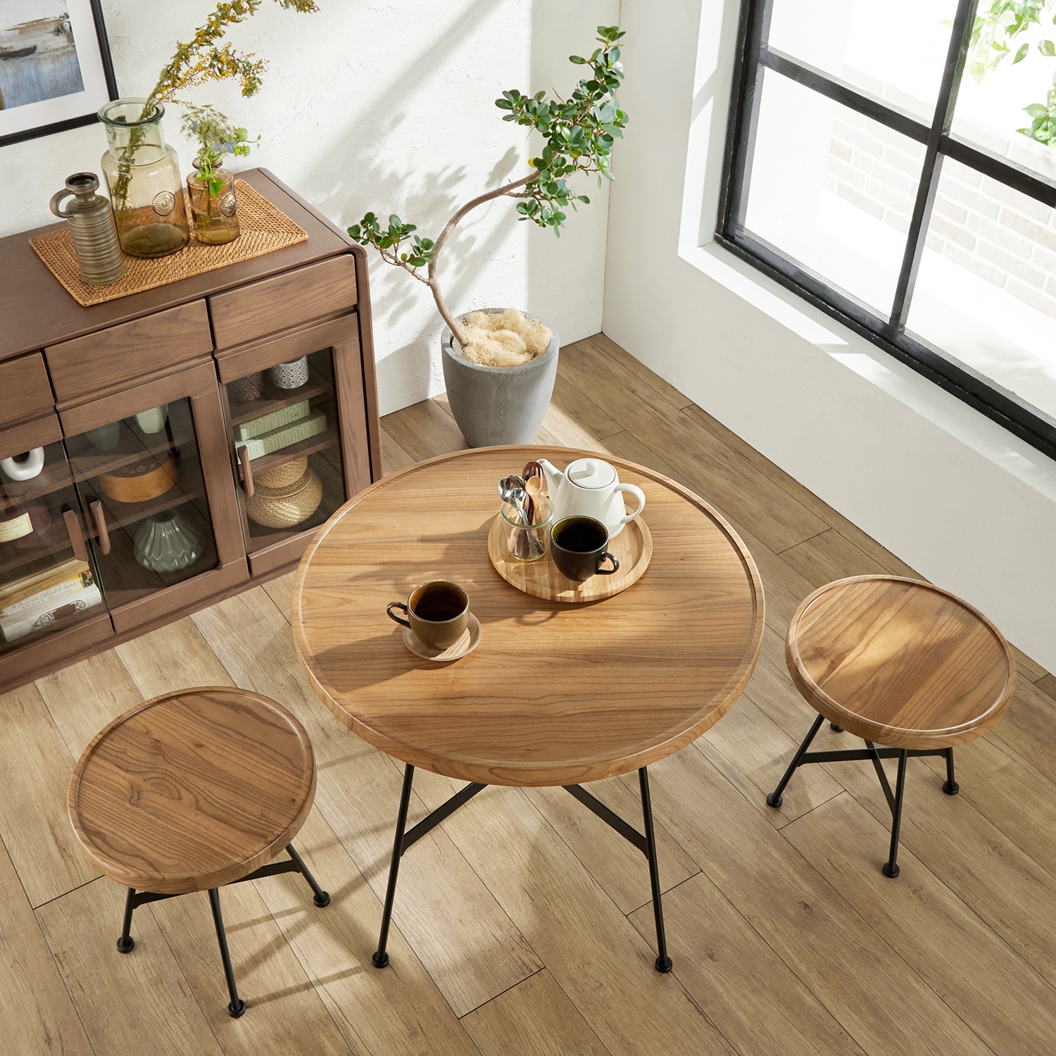 天然木のレトロ調円形カフェテーブル（ダイニングテーブル/セット